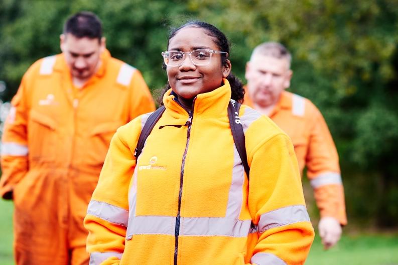 Female employee in PPE 